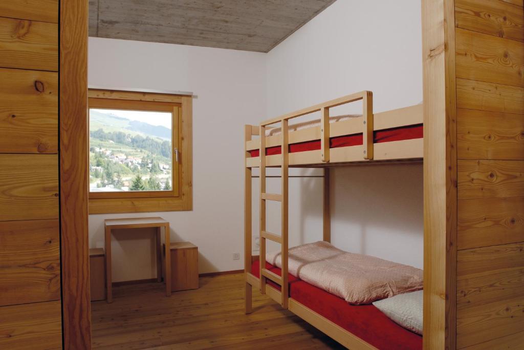 Scuol Youth Hostel Δωμάτιο φωτογραφία