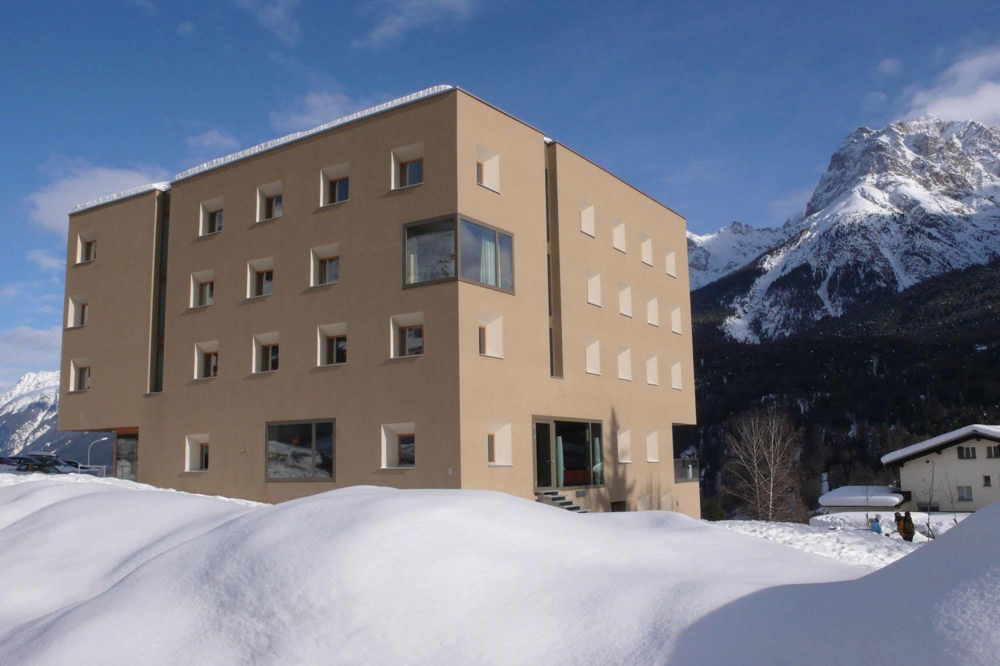 Scuol Youth Hostel Εξωτερικό φωτογραφία