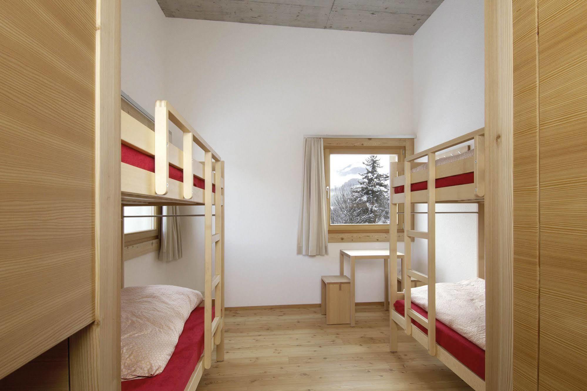Scuol Youth Hostel Εξωτερικό φωτογραφία