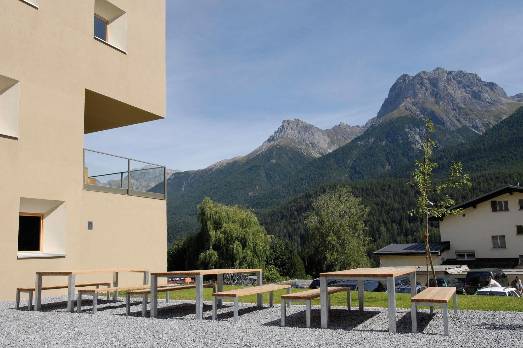 Scuol Youth Hostel Εξωτερικό φωτογραφία